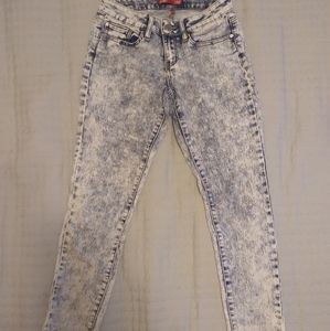 YMI skinny jeans size 7